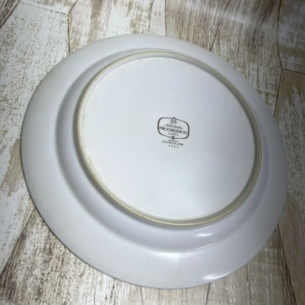 (1) Noritake‎ 10